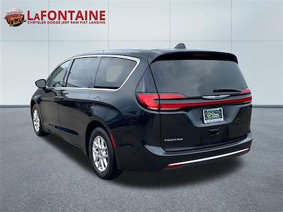 2023 Chrysler Pacifica FWD Minivan for sale #5L409P - photo 2