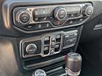 2022 Jeep Gladiator Crew Cab 4WD Pickup for sale #5L839N - photo 19