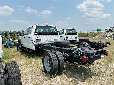 2024 Ford F-450 Crew Cab DRW 4x4 Cab Chassis for sale #575242 - photo 2