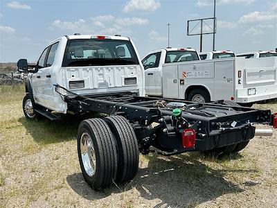 2025 Ford F-550 Crew Cab DRW 4x4 Cab Chassis for sale #575568 - photo 2