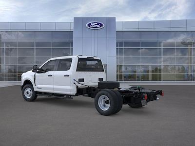 2025 Ford F-350 Crew Cab DRW 4x4 Cab Chassis for sale #575750 - photo 2