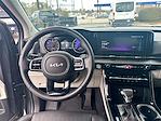 2024 Kia Carnival FWD Minivan for sale #575897A - photo 19
