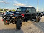2022 Jeep Gladiator Crew Cab 4x4 Pickup for sale #576011A - photo 3