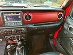 2020 Jeep Gladiator Crew Cab 4WD Pickup for sale #576083A - photo 20