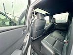 Used 2022 Nissan Frontier Crew Cab for sale #576372A - photo 17