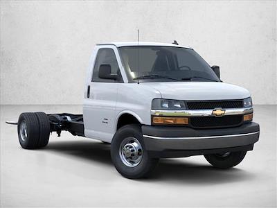 New 2026 Chevrolet Express 3500 - photo 1