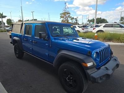 2021 Jeep Gladiator Crew Cab 4WD Pickup for sale #25F695S - photo 2