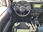 2022 Jeep Gladiator Crew Cab 4WD Pickup for sale #25F727B - photo 16
