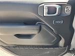 2022 Jeep Gladiator Crew Cab 4WD Pickup for sale #25F727B - photo 22