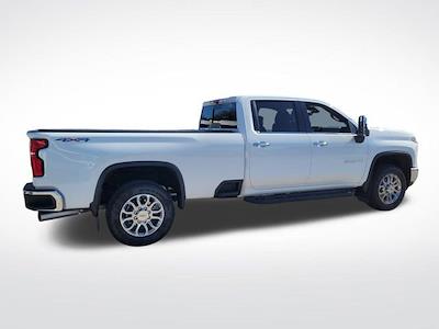 Used 2025 Chevrolet Silverado 2500 - photo 1
