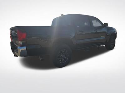 Used 2021 Toyota Tacoma - photo 1