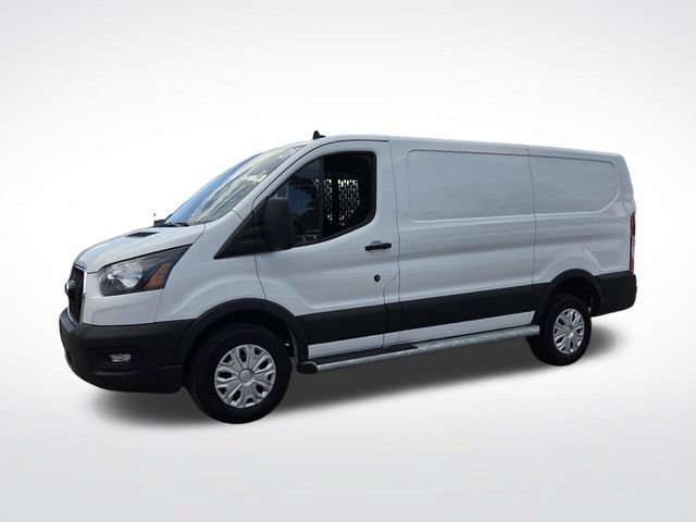 Used 2025 Ford Transit 250 - photo 2