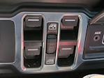 2021 Jeep Gladiator Crew Cab 4WD Pickup for sale #25T1050A - photo 24