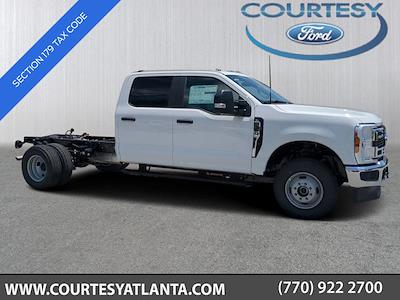 New 2025 Ford F-350 XL Crew Cab 4x4 Cab Chassis for sale #25T750 - photo 1