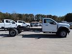 New 2026 Ford F-550 XL Regular Cab 4WD Cab Chassis for sale #26T093 - photo 4