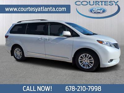 2017 Toyota Sienna FWD Minivan for sale #26T321A - photo 1