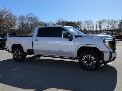 Used 2025 GMC Sierra 2500 - photo 1