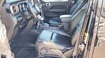 2021 Jeep Gladiator Crew Cab 4WD Pickup for sale #ML621919C - photo 16