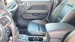 2021 Jeep Gladiator Crew Cab 4WD Pickup for sale #ML621919C - photo 18