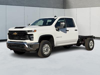 New 2026 Chevrolet Silverado 2500 Double Cab 55 CA Cab Chassis for sale #TF171461 - photo 1
