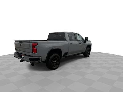 Used 2024 Chevrolet Silverado 2500 - photo 1