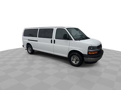 Used 2019 Chevrolet Express 3500 - photo 1