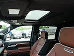 New 2025 GMC Sierra 2500 Denali Ultimate Crew Cab 4WD Pickup for sale #DG350327 - photo 19
