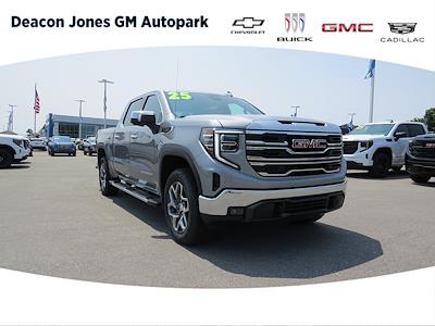 New 2025 GMC Sierra 1500 SLT Crew Cab 4WD Pickup for sale #G350339 - photo 1