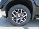 New 2025 GMC Sierra 1500 SLT Crew Cab 4WD Pickup for sale #G350380 - photo 15