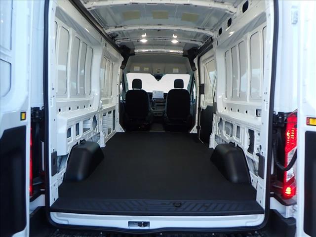 New 2026 Ford Transit 250 - photo 2