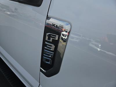 2020 Ford F-350 Super Cab DRW 4WD Cab Chassis for sale #2014380 - photo 2
