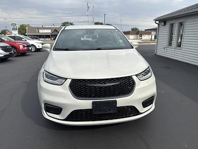 2021 Chrysler Pacifica FWD Minivan for sale #2100569 - photo 2