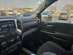 2022 Chevrolet Silverado 1500 Crew Cab 4WD Pickup for sale #2214264 - photo 11