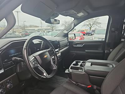 2023 Chevrolet Silverado 1500 Crew Cab 4WD Pickup for sale #2323972A - photo 2