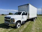 2023 Chevrolet Silverado 6500 Regular Cab DRW RWD, Morgan Truck Body Fastrak Box Truck for sale #2325995 - photo 3