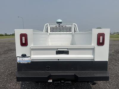 New 2025 Chevrolet Silverado 2500 Crew Cab 4WD Knapheide 696 8' 1" Service Truck for sale #2570853 - photo 2
