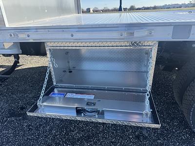 New 2025 Chevrolet Silverado 5500 Crew Cab Aluminum Flatbed Truck for sale #2599622 - photo 1