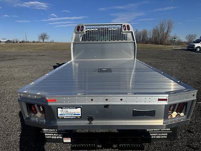 New 2025 Chevrolet Silverado 5500 Crew Cab Aluminum Flatbed Truck for sale #2599622 - photo 2