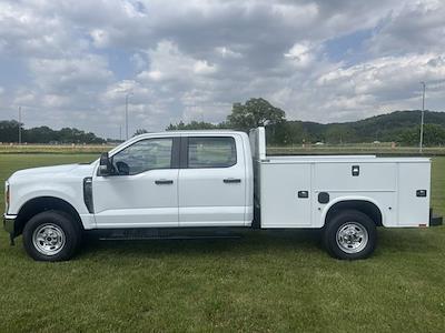 2025 Ford F-250 Crew Cab 4WD Knapheide Service Truck for sale #2502963 - photo 1