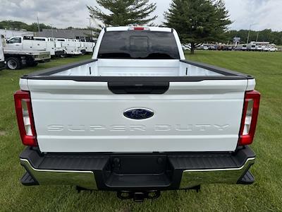 New 2025 Ford F-250 Crew Cab 4WD Pickup for sale #2522874 - photo 2
