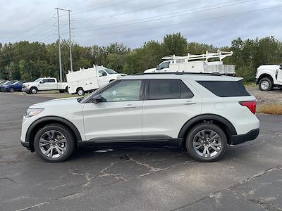 2027 Ford Explorer 4WD SUV for sale #2745527 - photo 2
