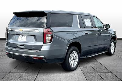 Used 2022 Chevrolet Suburban LT for sale #REF62101A - photo 2