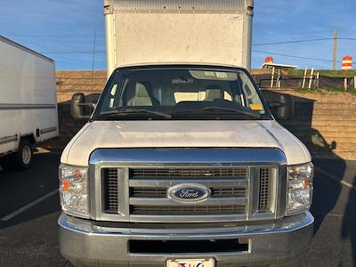 Used 2018 Ford E-350 - photo 1