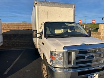 Used 2018 Ford E-350 - photo 1