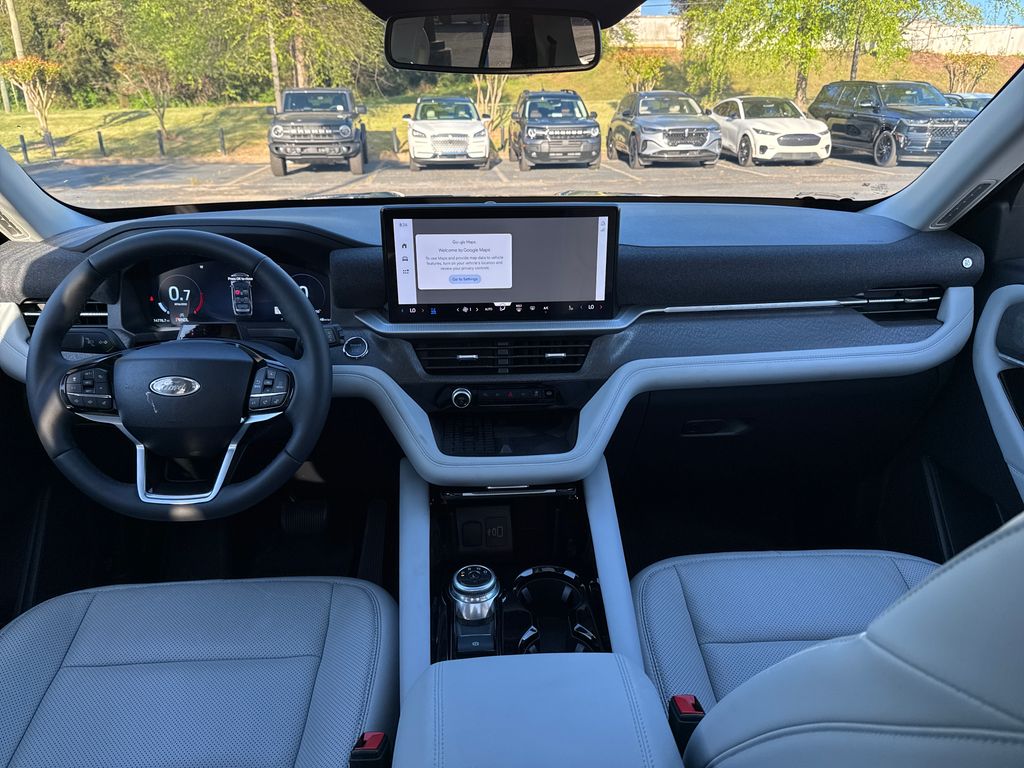 Used 2025 Ford Explorer - photo 14
