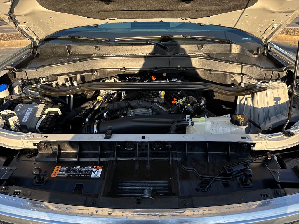 Used 2025 Ford Explorer - photo 23