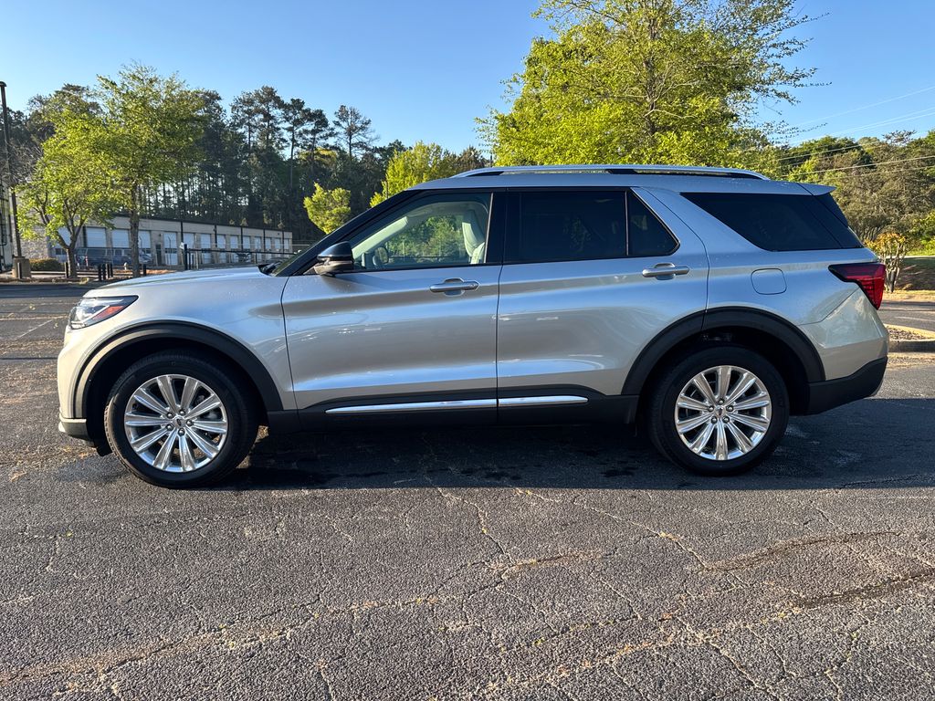 Used 2025 Ford Explorer - photo 5