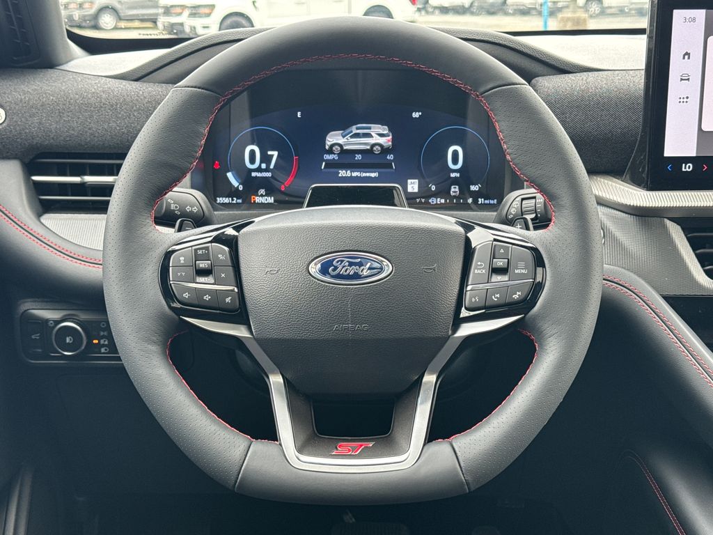 Used 2025 Ford Explorer - photo 17