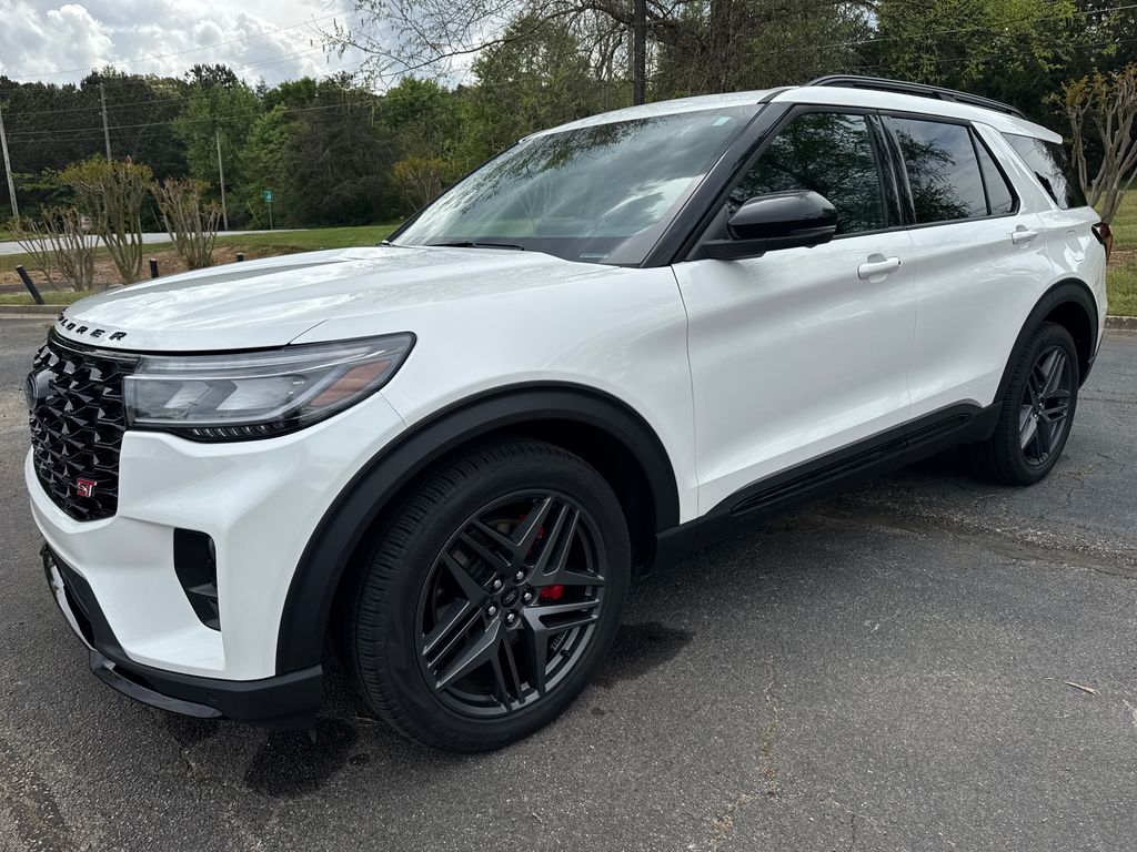Used 2025 Ford Explorer - photo 11