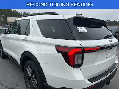 Used 2025 Ford Explorer - photo 1